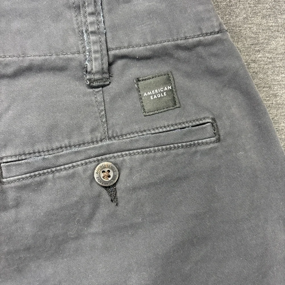 American Eagle baggy lived in khakis mens 28x29 TAG-28x30 flex gray Preppy‎ NEW